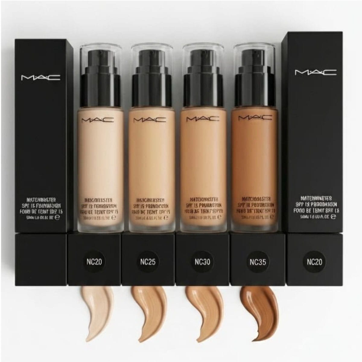 MAC Matchmaster SPF 15 Silk Finish Liquid Foundation (50ml) 1